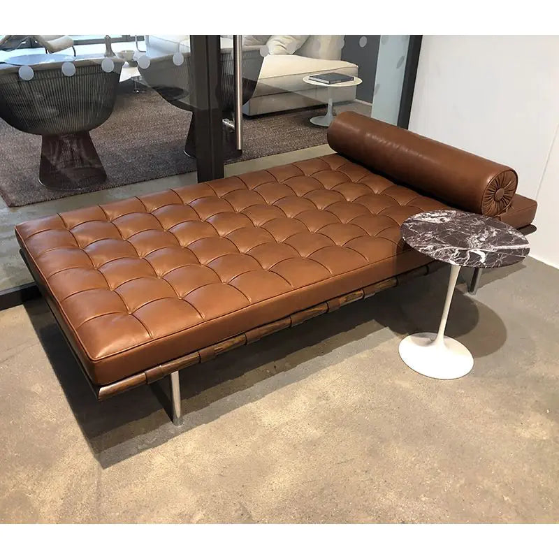 Knoll Barcelona Relax Day Bed